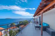 Top Skiathos Town