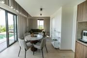 Top Pianella