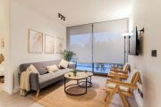 Comfort & Style 2BR Las Condes Apt perfect for 5
