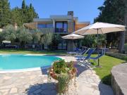 Appartamento con piscina in Villa