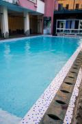 44 Ocean Holiday Stays