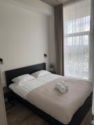 Modern apartment near old town