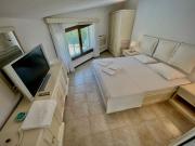 Top Sani Beach