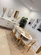 Beautiful Modern 2BR with Living Room