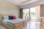 Top Himare