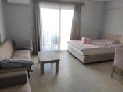 Top Paralimni
