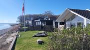 Unique Beach House - Right On The Beach