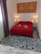 Bali Tropicana One bedroom flat t1 with AC portatil, garden, parking place