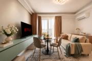 Modern City Apartment with Balcony & Parking