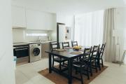 Top Paralimni