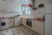 Apartamento frontal al mar con cochera