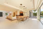 Exclusive 5-Bedroom Villa in Puerto Banus Marbella MRB