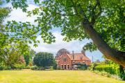 Top Wymondham