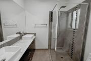 Top Caroline Springs