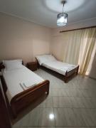 Leon apartments