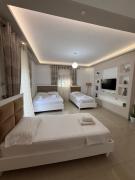 Top Ksamil