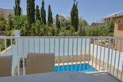 Top Qala