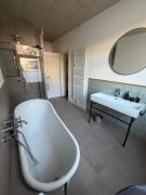 Kumbeer I Altbau 77qm I Wohnen am Flosshafen