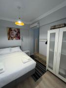 Air-conditioned, Combi boiler, Fully central, Entire apartment