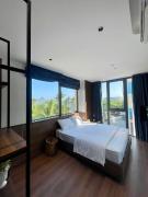 Red Coral Homestay