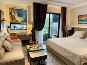 Hạ Long Homestay Sapphire ngắm vòng quay mặt trời