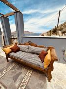 Top Symi