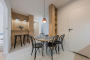 Blue Harmony 4 Bedrooms near ERGO Arena & Free Parking by OneApartments