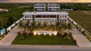 Castle Residence by Aura Space