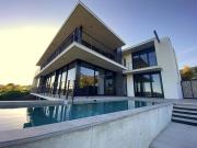 Lagoon House, Onrus Heated Pool & Lagoon View