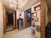 Sufiyana Sowaka lift & parking in the building
