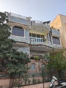 Sneh Villa Homestay