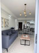 Hautevillas-2 Balconies- Swimming pool -Access to Rooftop view -20 minutes to JKIA -WESTLANDS