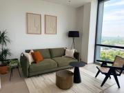 Pinnacle WoHo Sea View Apartment