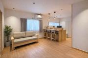 single family house Direct access to Namba and Nihonbashi 3-minute walk from Imazari Station Quiet residential area Self check in with smart lock Up to 9 people