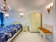 Phoenix Nest Elegant 2-Bedroom Apartment Self Check-in Near Constanța Port & Old Town