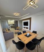 Top Paralimni