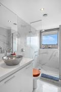 Luxury Penthouse Amazing views Puerto Maderoo