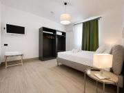 Tonnarella Rooms & Flats