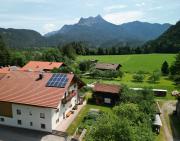 Haus Wörle- Ferienwohnung "Hahle"