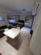 Moderno monoambiente con patio en Pichincha