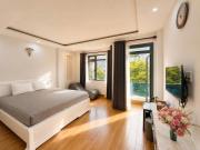 The Land Hotel & Apartment