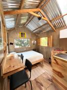 EB5 Escape- Yellow Contemporary Tiny Space,San Marcos La Laguna
