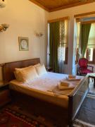 Tom Square Boutique Hotel