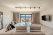 Top Argostoli