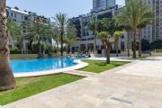 ApartUP Cortes Valencianas