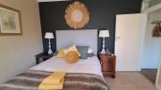 Stellas Place