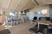 Dejligt Feriehus Med Panoramaudsigt Sj519