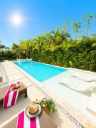 Opulent Villa - Oceanfront Com Sosua Ocean Village