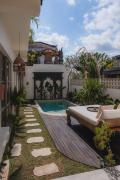 Luxury Tropical Private Pool Retreat in Berawa