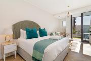 Luxury Studios at Park Place, Century City